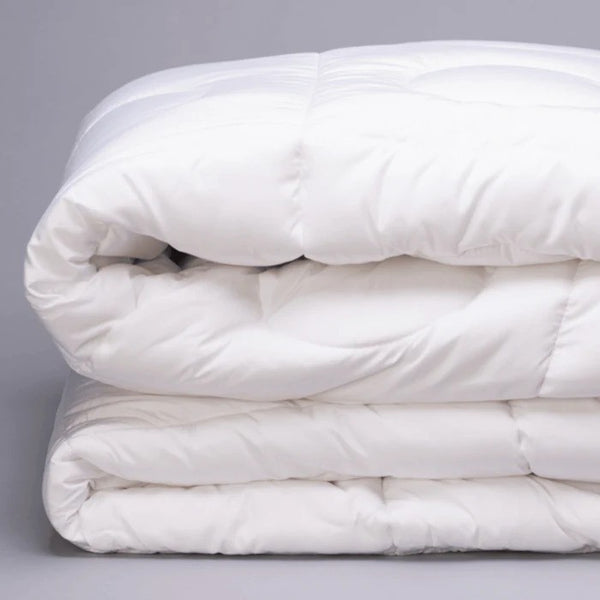 Comforter Plain - White