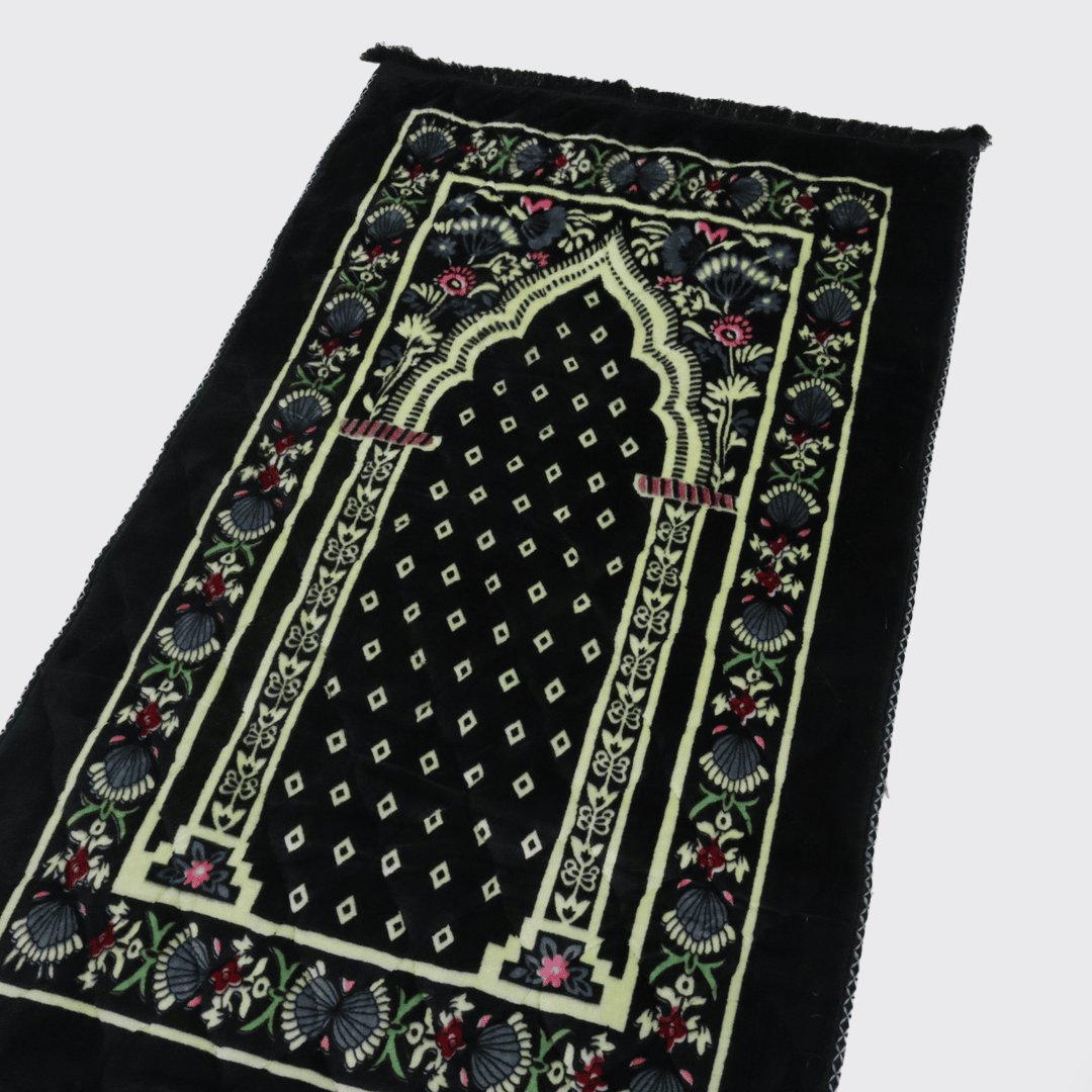 Mughal Janamaz Printed Prayer Mat-Pristine