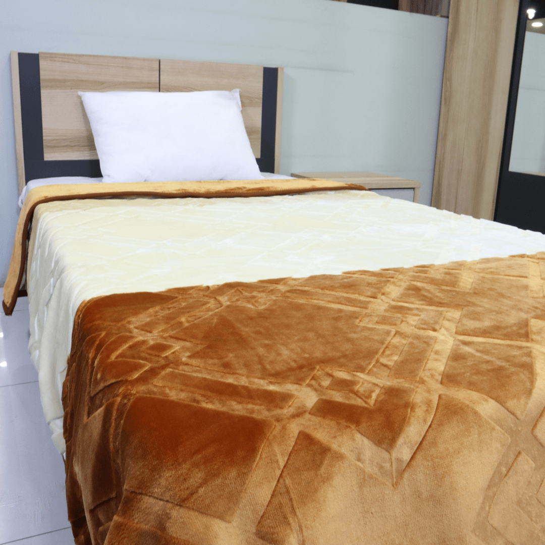 Emperor Single Bed Blanket Caramel