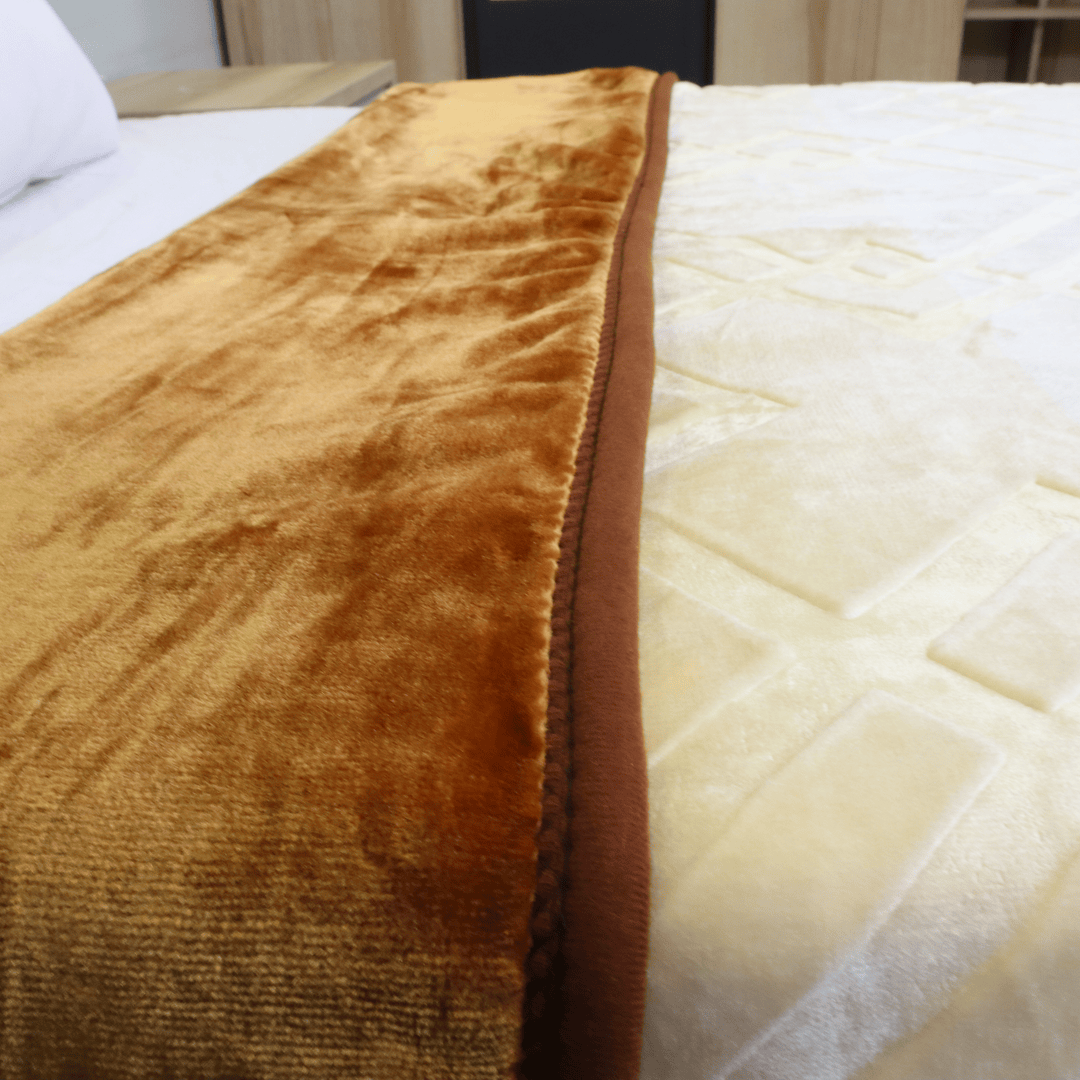 Emperor Single Bed Blanket Caramel