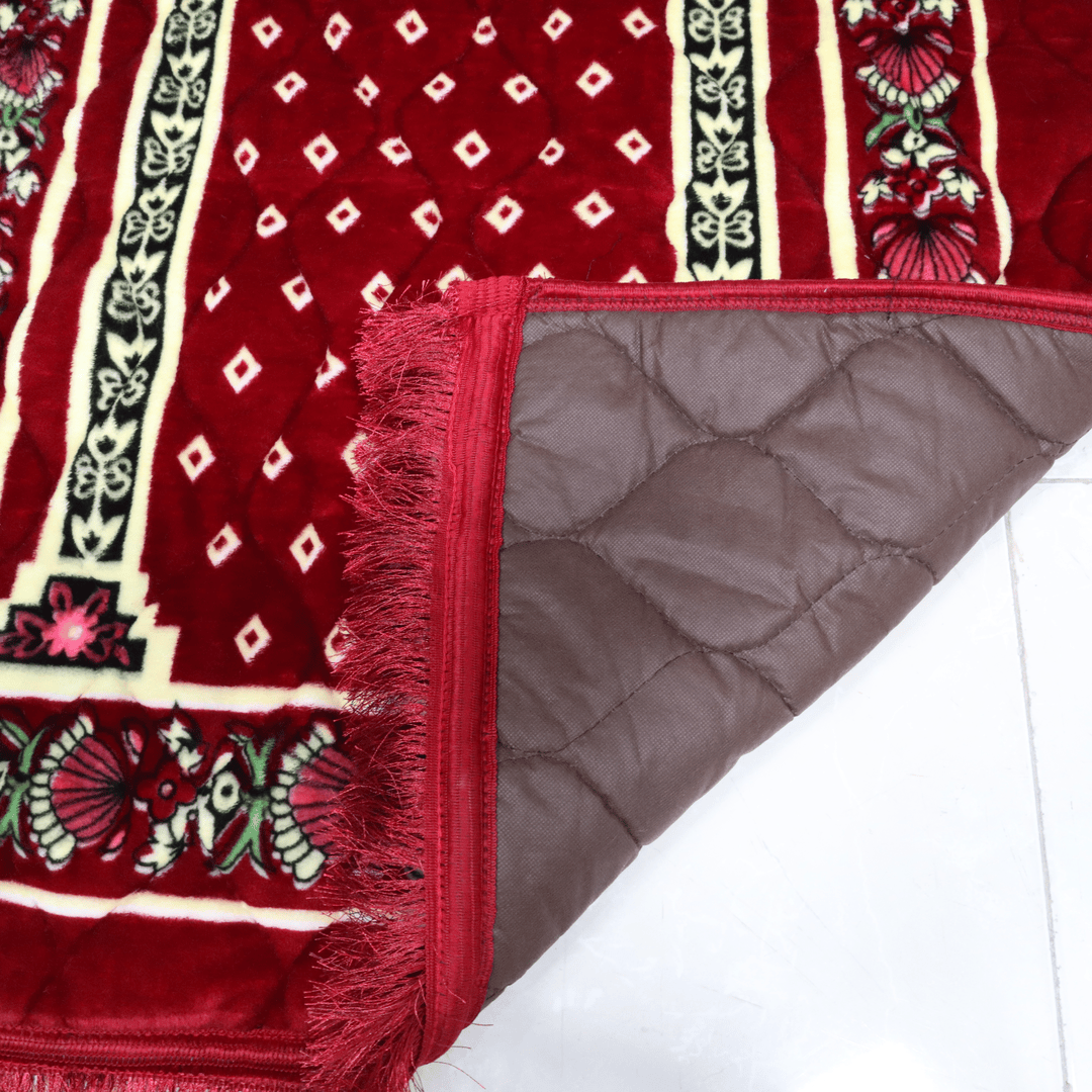 Mughal Plus Cloudy Janamaz Prayer Mat Deep Wine