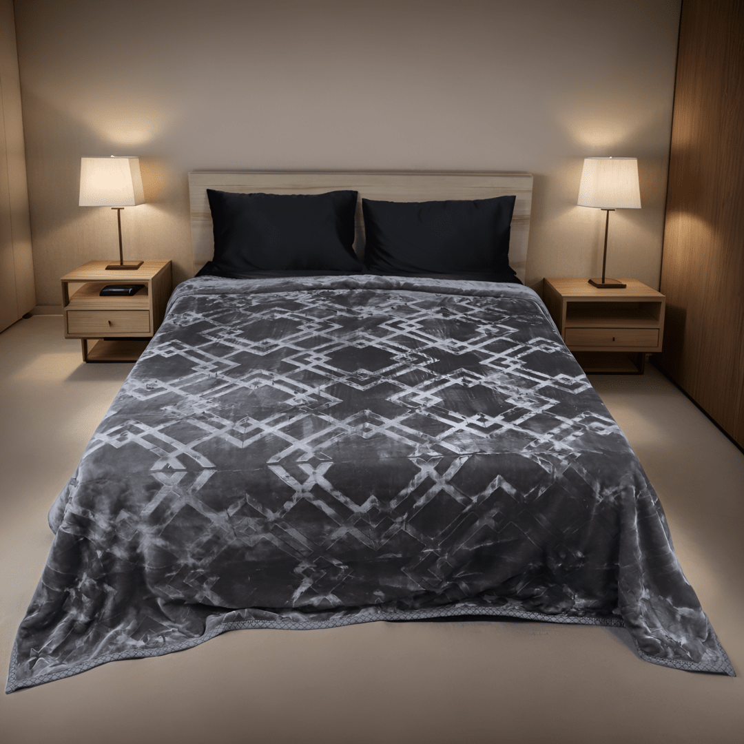 Moonlight Cloudy Bed Blanket-Charcoal