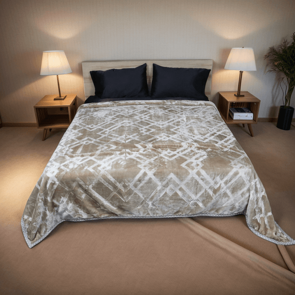 Moonlight Cloudy Bed Blanket-Sunset Luxe